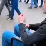 Tolószékben vitték haza a Chelsea szurkolót, akit kiütöttek – VIDEÓ